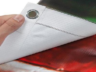 马山喷绘和刀刮布的工艺区别。