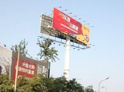 马山户外广告怎么做才能让人一眼记住？